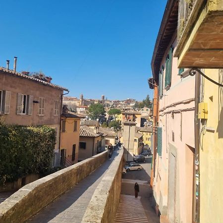 Artist Apartment Centro Storico Perugia Bagian luar foto