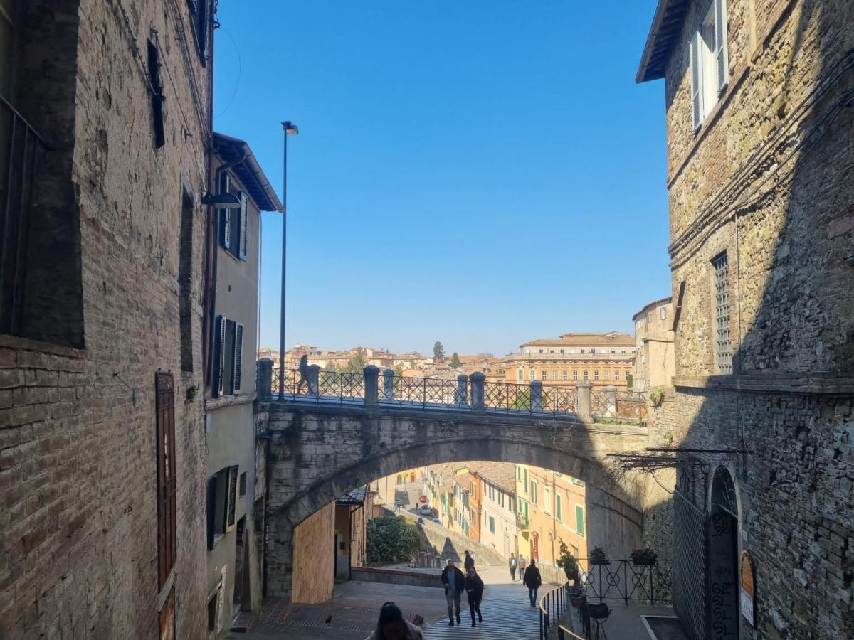 Artist Apartment Centro Storico Perugia Bagian luar foto